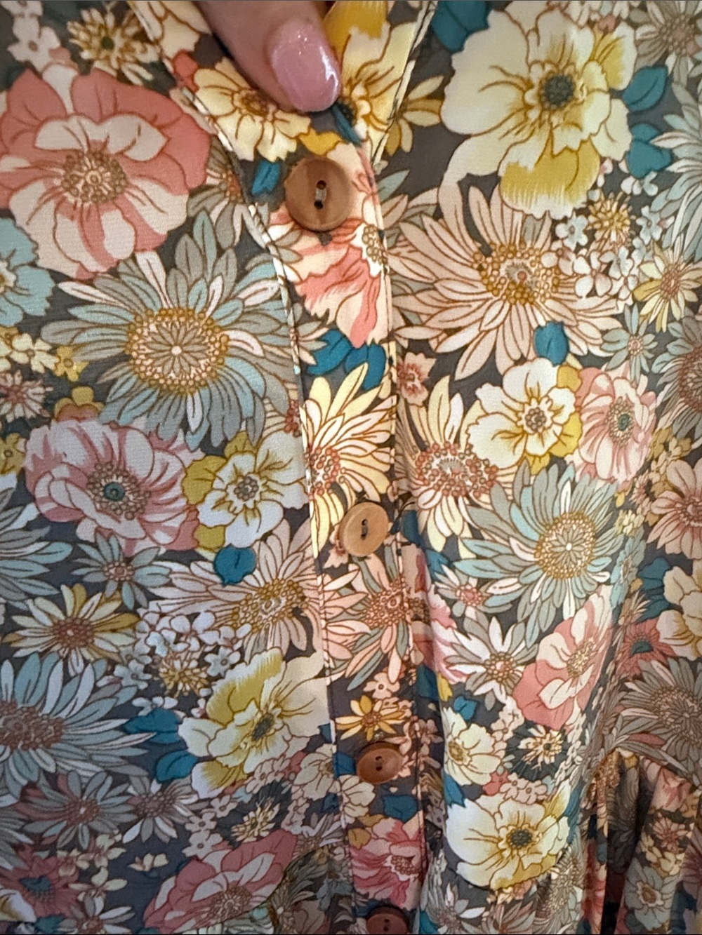 Metro Floral Tiered Long-Sleeve Babydoll Dress - Peach Multi EUC - Picture 4 of 8